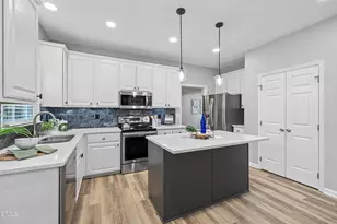 922 Haywards Heath Ln, Apex, NC 27502 - Photo 25