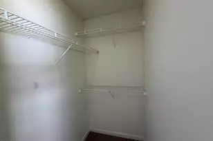 1221 University Ct, Raleigh, NC 27606 - Photo 23