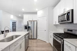 1400 Nichols Crk Rd, Durham, NC 27703 - Photo 9