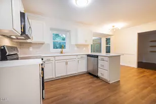 6609 Rainwater Rd, Raleigh, NC 27615 - Photo 5