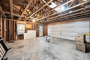 8929 Lindenshire Rd, Raleigh, NC 27615 - Photo 31