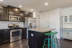 2529 Tummel Ln, Fuquay Varina, NC 27526 - Photo 11
