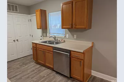 608 N Maple Street, Durham, NC 27703 - Photo 5