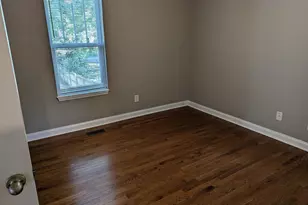 608 N Maple St, Durham, NC 27703 - Photo 13