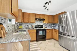 201 Taylor Glen Dr, Morrisville, NC 27560 - Photo 11