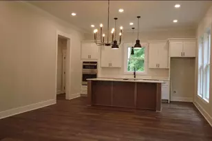35 Eagle Dr, Durham, NC 27712 - Photo 9