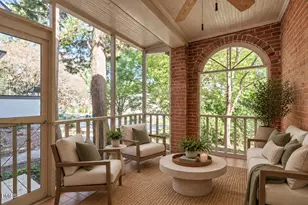 1403 Park Dr, Raleigh, NC 27605 - Photo 7