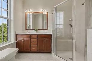 10510 Sablewood Dr, Raleigh, NC 27617 - Photo 19
