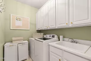 71002 Everard, Chapel Hill, NC 27517 - Photo 45