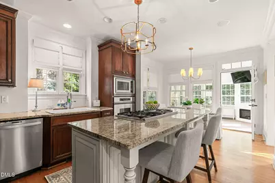 71002 Everard, Chapel Hill, NC 27517 - Photo 17