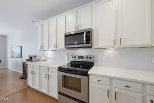 2543 Asher View Ct, Raleigh, NC 27606 - Photo 5
