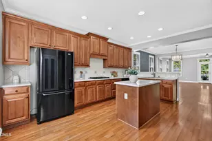 351 Bridgegate Dr, Cary, NC 27519 - Photo 11