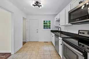2732 Knowles St, Raleigh, NC 27603 - Photo 7