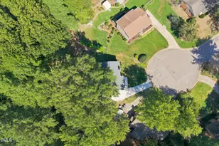 1120 Shetland Ct, Raleigh, NC 27609 - Photo 11