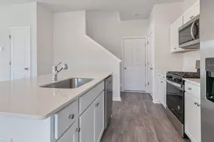 154 Rusling Leaf Dr, Fuquay Varina, NC 27526 - Photo 5