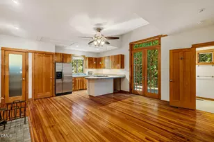 617 Park Pl, Chapel Hill, NC 27514 - Photo 5