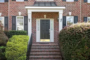 205 Palafox Dr, Chapel Hill, NC 27516 - Photo 3