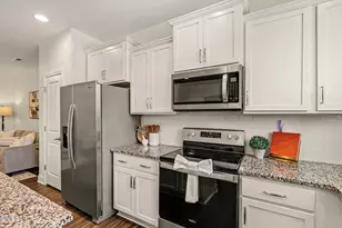 82 Channel Drop Dr, Clayton, NC 27520 - Photo 5