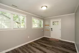 303 Hickory Dr, Chapel Hill, NC 27517 - Photo 5