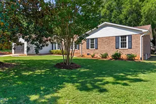 5605 Genesee Dr, Durham, NC 27712 - Photo 3