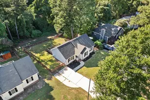 3613 Castlegate Dr, Raleigh, NC 27616 - Photo 5