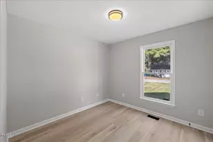 3613 Castlegate Dr, Raleigh, NC 27616 - Photo 19
