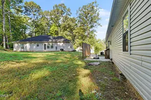 851 Eagles Nest Dr, Sanford, NC 27332 - Photo 35