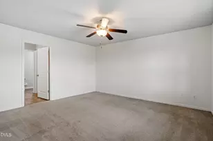 140 Denning Farms Ln, Benson, NC 27504 - Photo 15