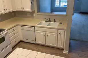 5737 Clearbay Ln, Raleigh, NC 27612 - Photo 5