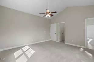 271 McNeil Cir, Dunn, NC 28334 - Photo 27