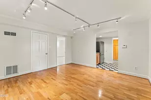 1126 Sourwood Dr, Chapel Hill, NC 27517 - Photo 33