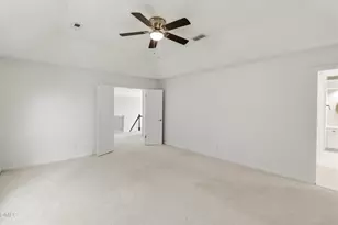 104 Strathburgh Ln, Cary, NC 27518 - Photo 17