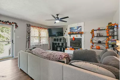 90 Oakridge Avenue, Spring Lake, NC 28390 - Photo 9