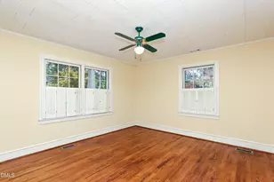 306 S Fayetteville Ave, Dunn, NC 28334 - Photo 17