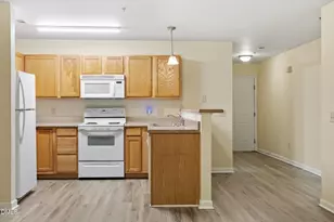 2800 Trailwood Pines Ln, Raleigh, NC 27603 - Photo 13