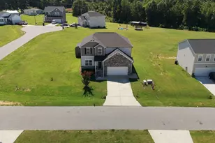 202 Queenstown Dr, Kenly, NC 27542 - Photo 35