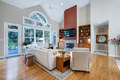 81008 Alexander, Chapel Hill, NC 27517 - Photo 9