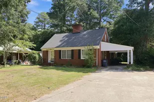400 N Sumner St, Selma, NC 27576 - Photo 3