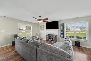 5838 Cornfield Ave, Fayetteville, NC 28314 - Photo 7