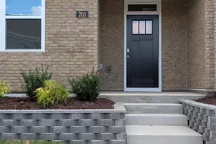 703 Grafton Frst Ln, Fuquay Varina, NC 27526 - Photo 3