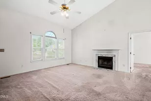 105 McKenzie Cir, Clayton, NC 27520 - Photo 5