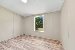 196 Dustin Ln, Roxboro, NC 27574 - Photo 25