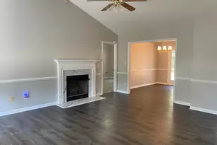 2104 Colorwood Ct, Fuquay Varina, NC 27526 - Photo 9