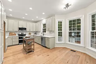 107 Somersby Ct, Cary, NC 27519 - Photo 7