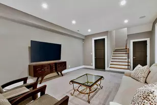 906 Lake Boone Trail, Raleigh, NC 27607 - Photo 47