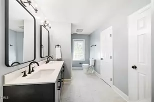 6 St James Pl, Chapel Hill, NC 27514 - Photo 29