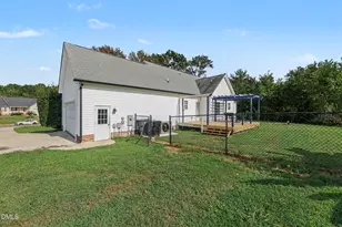 31 Water Oak Dr, Smithfield, NC 27577 - Photo 5