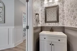 1106 Tuscarora Ln, Durham, NC 27703 - Photo 5