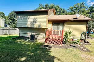 55 N Angela Cir, Durham, NC 27703 - Photo 3