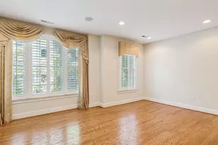 2701 Glenwood Gardens Ln, Raleigh, NC 27608 - Photo 9